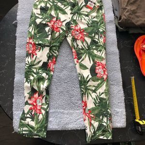 Lily Morgan summer pants Size S NWT